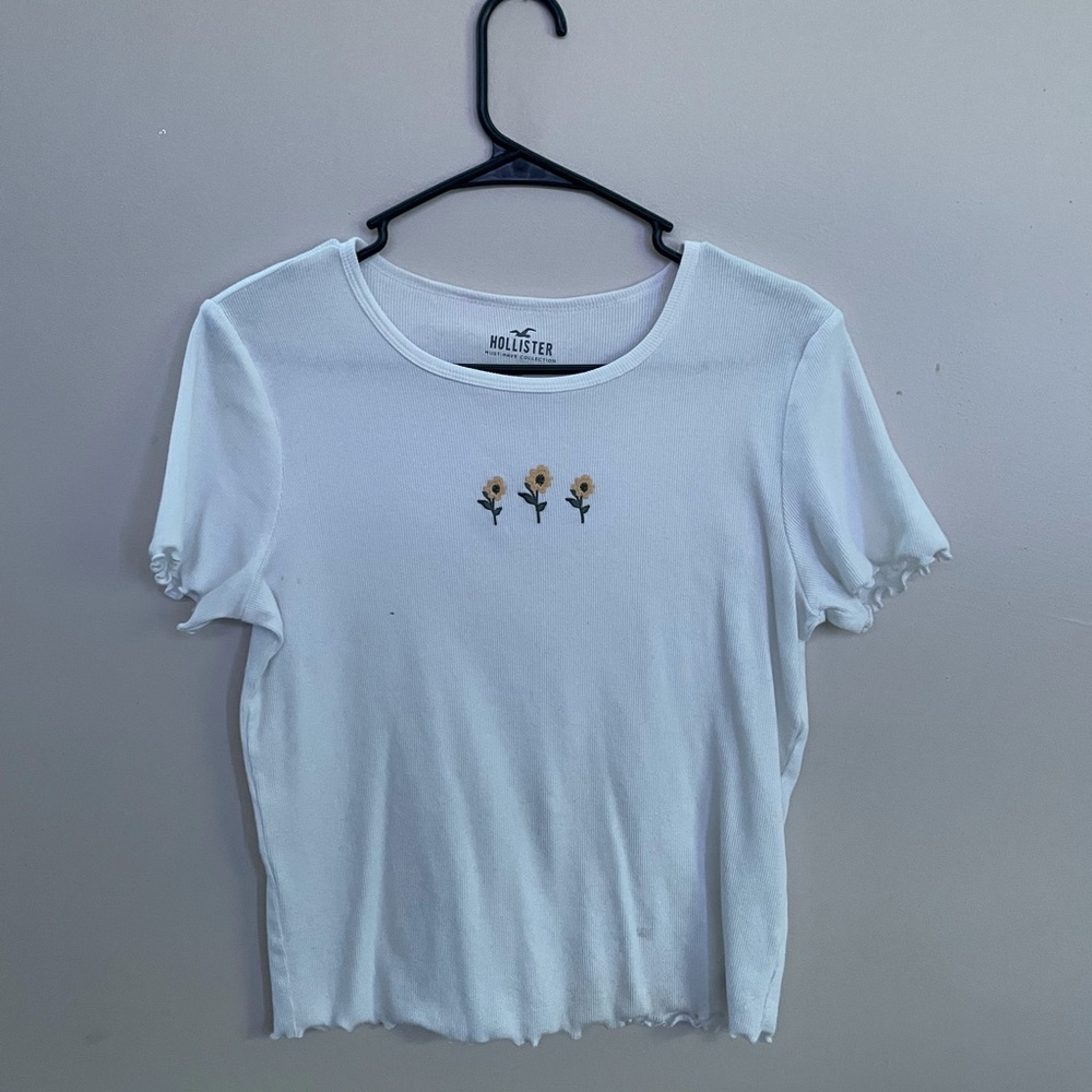 Hollister Tee